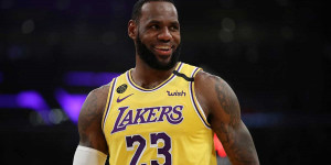 Beitragsbild des Blogbeitrags NBA: Scoring-Rekord: NBA-Legende drückt LeBron die Daumen