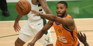 Beitragsbild des Blogbeitrags NBA: Suns halten Shootingstar der Vorsaison 