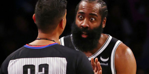 Beitragsbild des Blogbeitrags NBA: Harden vs. Refs: “Bin gebrandmarkt”
