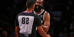Beitragsbild des Blogbeitrags NBA: Kolumne – Hardens schwacher Start: Es sind nicht nur die Schiris