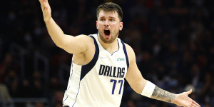 Beitragsbild des Blogbeitrags NBA: Buh-Rufe und Blowout! Desaströse Mavs gehen trotz Doncic-Rekord baden 