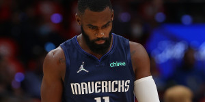 Beitragsbild des Blogbeitrags NBA: Dallas wacht zu spät auf: Nächste Pleite für Mavs bei Memphis-Rekord 