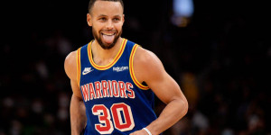 Beitragsbild des Blogbeitrags NBA: Curry versenkt die Celtics in der Crunchtime 