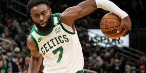Beitragsbild des Blogbeitrags NBA: Brown mit Triple-Double bei Celtics-Befreiungsschlag – Wagner-Serie reißt