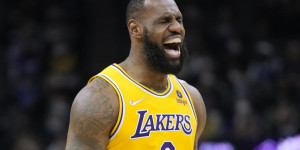 Beitragsbild des Blogbeitrags NBA: Lakers-Blamage trotz starkem LeBron – Nets zerlegen Ostrivalen