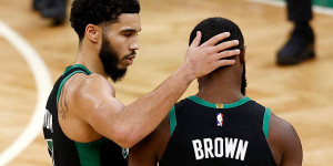 Beitragsbild des Blogbeitrags NBA: Celtics nur Mittelmaß: Sollten Tatum und Brown doch getrennt werden? 