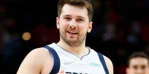 Beitragsbild des Blogbeitrags NBA: Doncic-TD bringt Mavs wieder in die Spur 