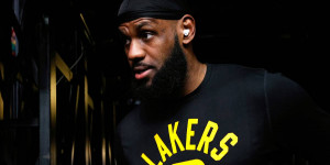 Beitragsbild des Blogbeitrags NBA: Erboster King: Spannungen zwischen LeBron und den Lakers?