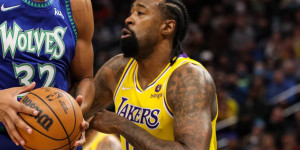 Beitragsbild des Blogbeitrags NBA: Lakers entlassen Center – schlagen die Sixers zu? 