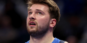 Beitragsbild des Blogbeitrags NBA: Doncic-Bestwert zu wenig – Müde Mavs kommen unter die Räder 