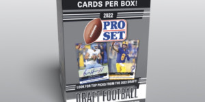 Beitragsbild des Blogbeitrags 2022 Pro Set Draft Football Blaster Cards – Checklist Added
