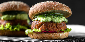 Beitragsbild des Blogbeitrags Lecker und gesund: Vegane Burger