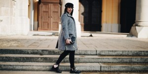 Beitragsbild des Blogbeitrags #Outfit: Baker Boy Mütze x Boots Look alike Balenciaga