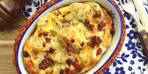 Beitragsbild des Blogbeitrags Gebackene Eiernockerl mit Speck