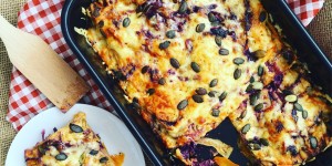 Beitragsbild des Blogbeitrags Kürbis-Rotkraut Lasagne