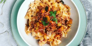 Beitragsbild des Blogbeitrags Farfalle Bolognese