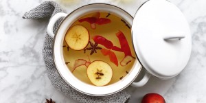 Beitragsbild des Blogbeitrags Apfelpunsch Sirup