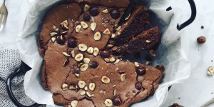 Beitragsbild des Blogbeitrags Haselnuss Schoko Brownies 