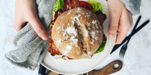 Beitragsbild des Blogbeitrags Bier Burger mit Wildschwein Patties 