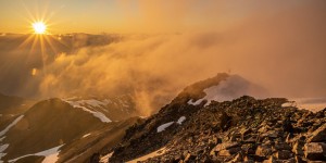 Beitragsbild des Blogbeitrags Die letzten Sonnenuntergänge der Skitourensaison 2019/20