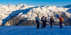 Beitragsbild des Blogbeitrags Bergauf-Bergab: Obacht, Lawine – Von Schnee-Schülern und Schnee-Kennern 