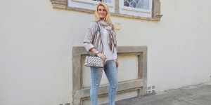 Beitragsbild des Blogbeitrags Pink Zip up Silky