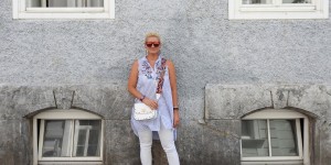 Beitragsbild des Blogbeitrags Vertical Striped Blouse