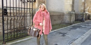 Beitragsbild des Blogbeitrags Cosy Fake Fur Coat