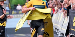 Beitragsbild des Blogbeitrags Murray holt Super League Triathlon Sieg auf Hamilton Island