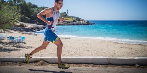 Beitragsbild des Blogbeitrags Steger startet bei Triathlon Portocolom in die neue Saison