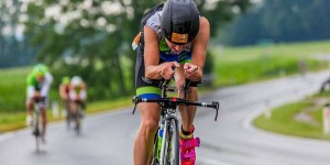 Beitragsbild des Blogbeitrags Kumhofer bei IRONMAN 70.3 Xiamen auf Rang 4 