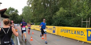 Beitragsbild des Blogbeitrags Elke Schiebl bloggt: Ein Rookie beim Ausee Triathlon