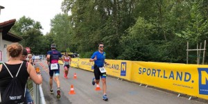 Beitragsbild des Blogbeitrags Elke Schiebl bloggt: Ein Rookie beim Ausee Triathlon 