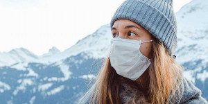 Beitragsbild des Blogbeitrags Keine Maskenpflicht auf Sportstätten im Freien!
