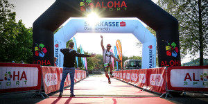 Beitragsbild des Blogbeitrags Aumair und Silberbauer gewinnen ALOHA TRI Steyregg