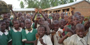 Beitragsbild des Blogbeitrags #200 Kenia: Kostenlose Hygieneartikel für Mädchen während ihrer Menstruation