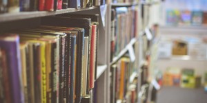 Beitragsbild des Blogbeitrags #238 Dolly Partons Imagination Library versendet 1 Million Bücher pro Monat an Kinder