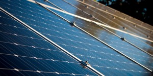 Beitragsbild des Blogbeitrags #278 Solarenergie könnte Ende 2017 globale Gigawatt-Kapazität von Atomkraft erreichen