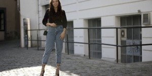 Beitragsbild des Blogbeitrags Outfit: Jeans Upstyling 