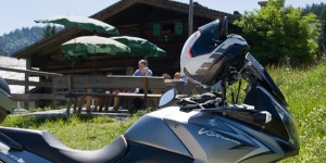 Beitragsbild des Blogbeitrags Motorrad-Tour zu Almen und Seen in Salzburg