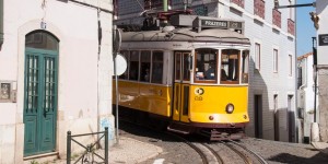 Beitragsbild des Blogbeitrags Straßenbahn Lissabon: Sehenswürdigkeiten, Tipps & Tourvorschläge