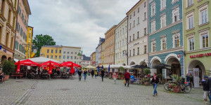 Beitragsbild des Blogbeitrags Städtehopping: Rosenheim, Wasserburg am Inn, Bad Aibling und Kolbermoor per Zug (Video) 