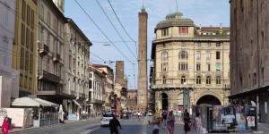 Beitragsbild des Blogbeitrags Ein Tag Dolce Vita und Sehenswürdigkeiten in Bologna – Tipps & Inspirationen 