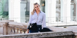 Beitragsbild des Blogbeitrags Outfit: Jeansrock & Button-Up Shirt