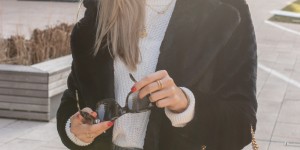 Beitragsbild des Blogbeitrags Outfit: Schwarzer Teddy Coat 