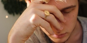 Beitragsbild des Blogbeitrags Podcast Koeniglich Verwirrt Folge 1: Über vergessene Geburtstage und spontane Besuche