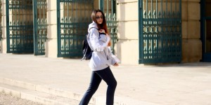 Beitragsbild des Blogbeitrags Grey Sweater & Ruffle Love 