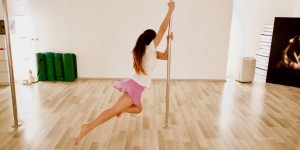 Beitragsbild des Blogbeitrags 10 Dinge, die ich über Pole Dance gelernt habe