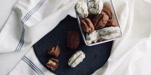 Beitragsbild des Blogbeitrags Paleo Snack – gefüllte Datteln