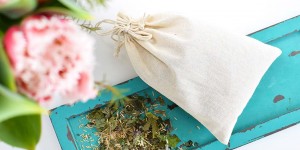 Beitragsbild des Blogbeitrags Heublumen – die heilende Mischung der Almen
